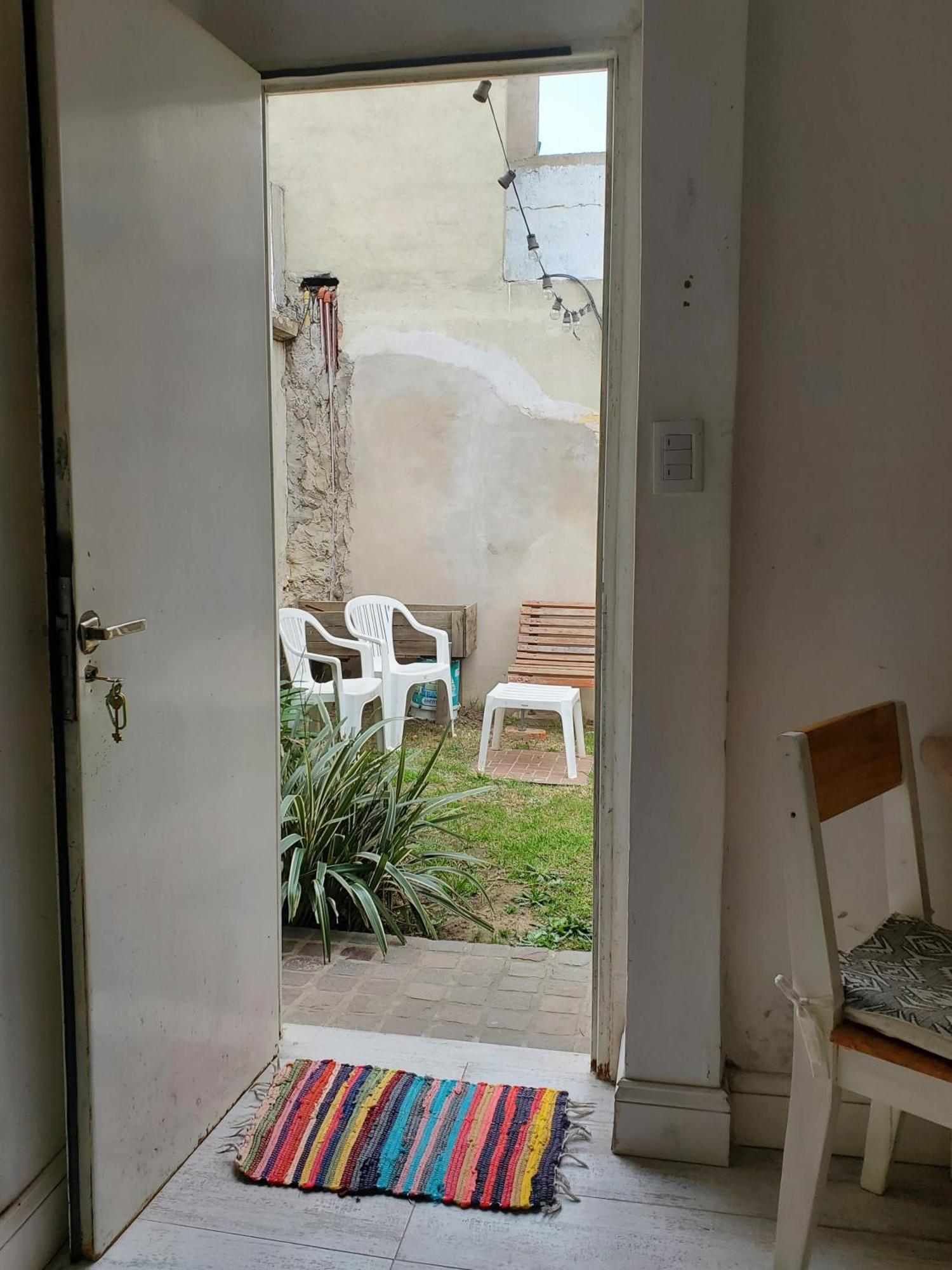 Casa De Invitados * Pergamino